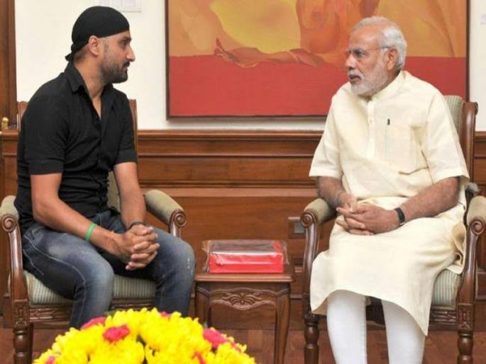 Harbhajan Singh talks with PM Modi over pollution in Delhi; Demand for a meeting of the Chief Ministers of Delhi, Punjab and Haryana | दिल्लीतील प्रदूषणावर हरभजन सिंगची पंतप्रधान मोदींसोबत चर्चा; तीन राज्यातील मुख्यमंत्र्यांच्या एकत्र बैठकीची मागणी Harbhajan Singh talks with PM Modi over pollution in Delhi; Demand for a meeting of the Chief Ministers of Delhi, Punjab and Haryana | दिल्लीतील प्रदूषणावर हरभजन सिंगची पंतप्रधान मोदींसोबत चर्चा; तीन राज्यातील मुख्यमंत्र्यांच्या एकत्र बैठकीची मागणी