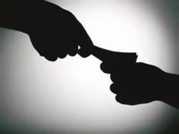 Convicts police in most bribery cases; Revenue ranks second | लाचेच्या सर्वाधिक गुन्ह्यांत पोलिसांवर दोष सिद्ध; महसूल दुसऱ्या क्रमांकावर Convicts police in most bribery cases; Revenue ranks second | लाचेच्या सर्वाधिक गुन्ह्यांत पोलिसांवर दोष सिद्ध; महसूल दुसऱ्या क्रमांकावर