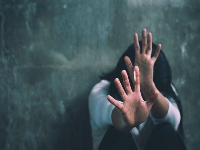 If the accused in rape proposes marriage, should he not be punished?; Discussion with the decision of the Karnatak High Court | रेपमधील आरोपीनं लग्नाचा प्रस्ताव दिला तर त्याला शिक्षा नको?; हायकोर्टाच्या निर्णयानं चर्चा If the accused in rape proposes marriage, should he not be punished?; Discussion with the decision of the Karnatak High Court | रेपमधील आरोपीनं लग्नाचा प्रस्ताव दिला तर त्याला शिक्षा नको?; हायकोर्टाच्या निर्णयानं चर्चा