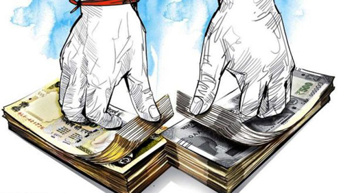 All the hard-earned money goes into finance | आयुष्यभर कष्टाने जमवलेला पैसा फायनान्समध्ये गेला All the hard-earned money goes into finance | आयुष्यभर कष्टाने जमवलेला पैसा फायनान्समध्ये गेला