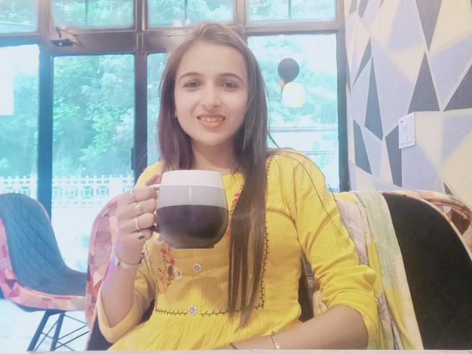 The mystery of the murder of Congress leader Himani Narwal in Haryana remains | हातात मेहंदी, गळ्यात दुपट्टा, सुटकेसमध्ये मृतदेह...; हिमानी नरवालच्या मृत्यूचं गूढ कायम The mystery of the murder of Congress leader Himani Narwal in Haryana remains | हातात मेहंदी, गळ्यात दुपट्टा, सुटकेसमध्ये मृतदेह...; हिमानी नरवालच्या मृत्यूचं गूढ कायम