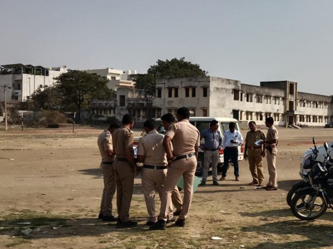 Two groups of school students clash over old dispute; one student injured in knife attack | जुन्या वादातून शालेय विद्यार्थ्यांचे दोन गट भिडले; चाकू हल्ल्यात एक विद्यार्थी जखमी
