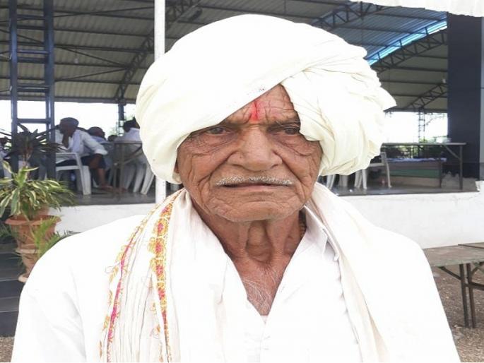 Hingoli farmer suicides in debt | हिंगोलीत कर्जबाजारी शेतकर्‍याची आत्महत्या