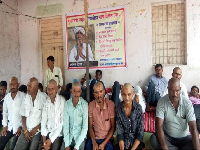 trees uprooted;man wonders without direction | मुळासकट उपटली झाडे माणुस भिरभिरे अधांतरी trees uprooted;man wonders without direction | मुळासकट उपटली झाडे माणुस भिरभिरे अधांतरी