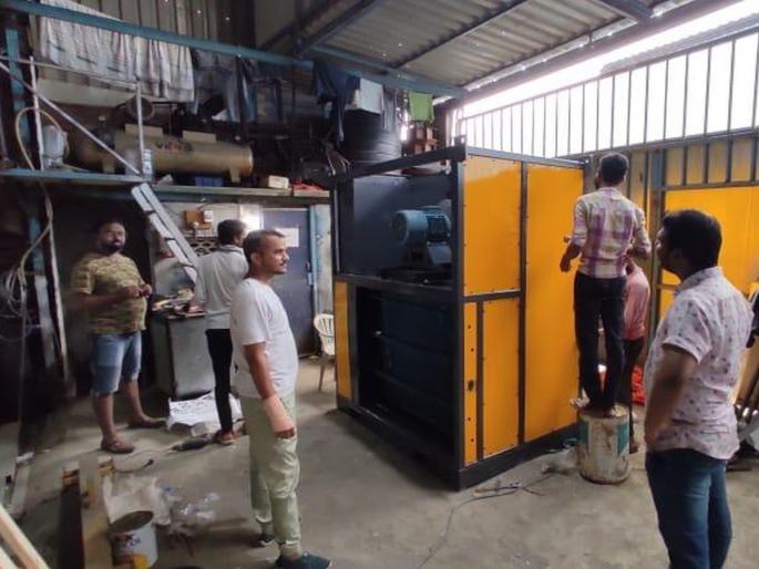 Hingoli: A farmer's son laid the sky, Purushottam became a scientist | Hingoli: शेतकऱ्याच्या मुलाने घातली आकाशाला गवसणी, पुरुषोत्तम बनला शास्त्रज्ञ Hingoli: A farmer's son laid the sky, Purushottam became a scientist | Hingoli: शेतकऱ्याच्या मुलाने घातली आकाशाला गवसणी, पुरुषोत्तम बनला शास्त्रज्ञ