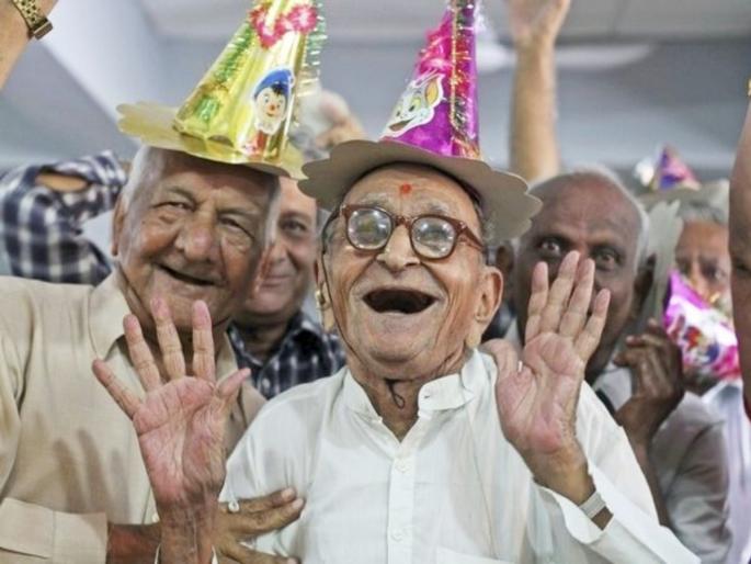 No matter how old you get, if you want to keep your mind young, do 'this' a solution! | वय वाढले तरी हरकत नाही, मनाला तरुण ठेवायचे असेल तर 'हा' एक उपाय करा! No matter how old you get, if you want to keep your mind young, do 'this' a solution! | वय वाढले तरी हरकत नाही, मनाला तरुण ठेवायचे असेल तर 'हा' एक उपाय करा!