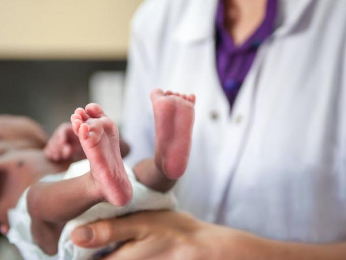 7 HIV positive women give birth to negative babies | एचआयव्ही पॉझिटिव्ह ७ महिलांनी दिला निगेटिव्ह बाळांना जन्म 7 HIV positive women give birth to negative babies | एचआयव्ही पॉझिटिव्ह ७ महिलांनी दिला निगेटिव्ह बाळांना जन्म