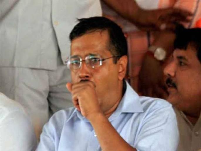 The issue of pollution in Delhi was discussed in the Lok Sabha today. | "पूर्वी दिल्लीचे मुख्यमंत्री खोकत होते; आता सर्व दिल्लीकर खोकत आहेत" The issue of pollution in Delhi was discussed in the Lok Sabha today. | "पूर्वी दिल्लीचे मुख्यमंत्री खोकत होते; आता सर्व दिल्लीकर खोकत आहेत"