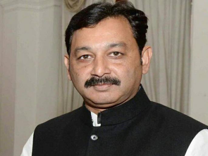 Chhatrapati Sambhaji Raje wrote letter to the Chief Minister Uddhav Thackeray | उद्यापासून मराठा आरक्षणावर सर्वोच्च न्यायालयात सुनावणी; छत्रपती संभाजीराजेंचे मुख्यमंत्र्यांना पत्र Chhatrapati Sambhaji Raje wrote letter to the Chief Minister Uddhav Thackeray | उद्यापासून मराठा आरक्षणावर सर्वोच्च न्यायालयात सुनावणी; छत्रपती संभाजीराजेंचे मुख्यमंत्र्यांना पत्र