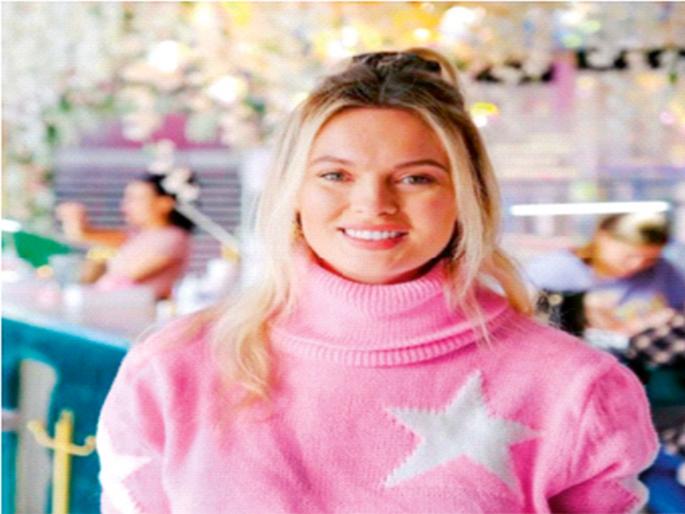 This woman became a billionaire by cutting people's nails | लोकांची नखे कापून ही महिला झाली कोट्यधीश This woman became a billionaire by cutting people's nails | लोकांची नखे कापून ही महिला झाली कोट्यधीश