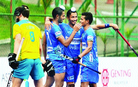 Hockey: India win over Australia | हॉकी : भारताचा ऑस्ट्रेलियावर दणदणीत विजय Hockey: India win over Australia | हॉकी : भारताचा ऑस्ट्रेलियावर दणदणीत विजय