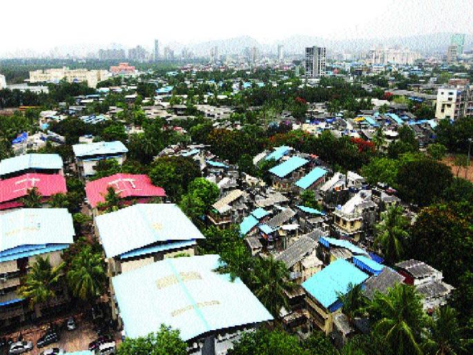 Residents of the dangerous building wind | धोकादायक इमारतीतील रहिवासी वाऱ्यावर
