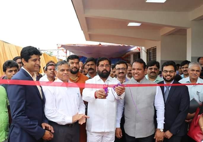 Inauguration of Trauma Care Center on Mumbai-Pune Express Highway by Health Minister | मुंबई-पुणे द्रुतगती महामार्गावरील ट्रॉमा केअर सेंटरचे आरोग्यमंत्र्यांच्या हस्ते उद्घाटन Inauguration of Trauma Care Center on Mumbai-Pune Express Highway by Health Minister | मुंबई-पुणे द्रुतगती महामार्गावरील ट्रॉमा केअर सेंटरचे आरोग्यमंत्र्यांच्या हस्ते उद्घाटन