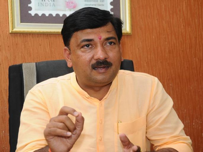 Honorary entrepreneurs along with farmers | शेतकऱ्यांसोबतच उद्योजकांचाही सन्मान - खासदार उन्मेष पाटील Honorary entrepreneurs along with farmers | शेतकऱ्यांसोबतच उद्योजकांचाही सन्मान - खासदार उन्मेष पाटील