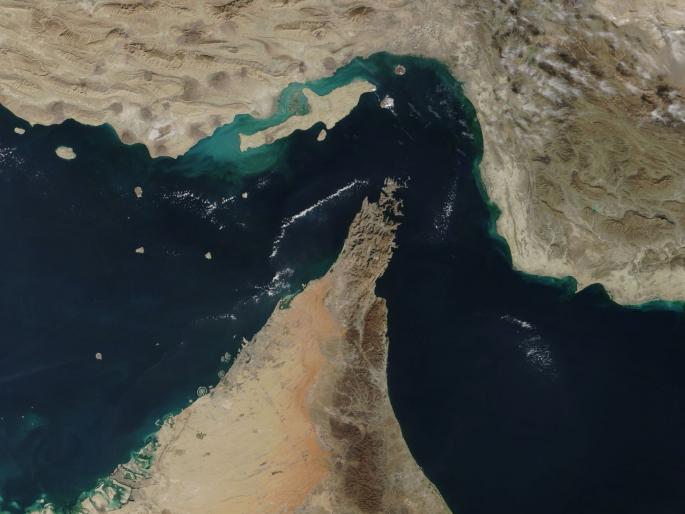 Will the war in Hormuz be a 'Waterloo' for America? | होर्मुझमधील युद्ध ठरेल अमेरिकेसाठी ‘वॉटरलू’? Will the war in Hormuz be a 'Waterloo' for America? | होर्मुझमधील युद्ध ठरेल अमेरिकेसाठी ‘वॉटरलू’?