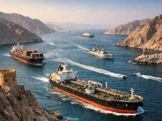 Blockade: Iran's economic crippling strategy | नाकाबंदी : इराणची आर्थिक कोंडी करणारी व्यूहरचना Blockade: Iran's economic crippling strategy | नाकाबंदी : इराणची आर्थिक कोंडी करणारी व्यूहरचना