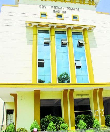 Medical Full ! In comparison to cots About 91% patients | मेडिकल फुल्ल! खाटांच्या तुलनेत ९१ टक्के रुग्ण