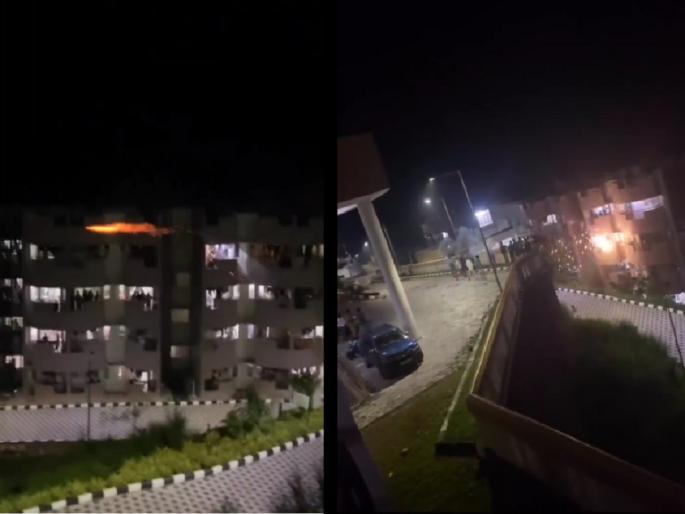 Video: Third world war in hostel on Diwali, students fired rockets at each other | Video: दिवाळीला हॉस्टेलमध्ये सुरू झाले तिसरे महायुद्ध, विद्यार्थ्यांनी एकमेकांवर डागले रॉकेट Video: Third world war in hostel on Diwali, students fired rockets at each other | Video: दिवाळीला हॉस्टेलमध्ये सुरू झाले तिसरे महायुद्ध, विद्यार्थ्यांनी एकमेकांवर डागले रॉकेट