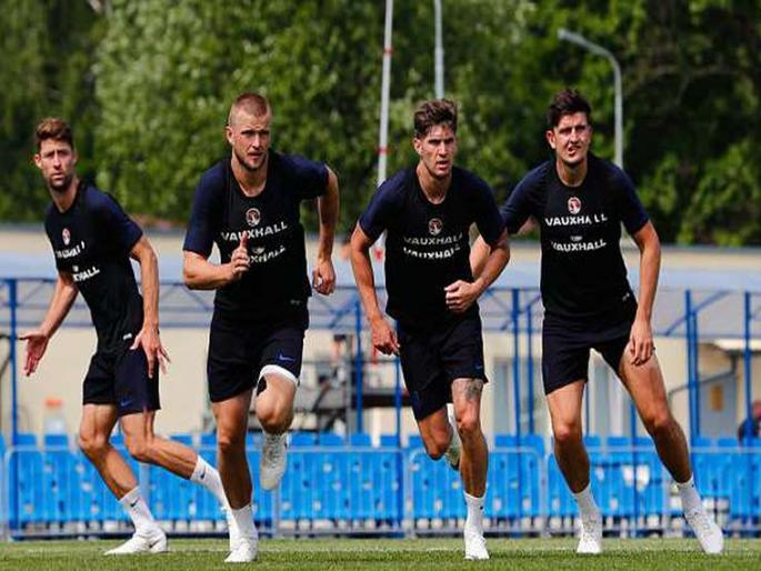 FIFA World Cup 2018: 'Hot Pants' to be used by England's football players | FIFA World Cup 2018: इंग्लंडचे खेळाडू वापरणार ' हॉट पँट्स ' FIFA World Cup 2018: 'Hot Pants' to be used by England's football players | FIFA World Cup 2018: इंग्लंडचे खेळाडू वापरणार ' हॉट पँट्स '