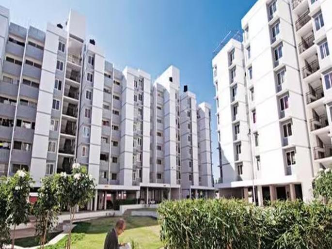big news Governments consideration of reduction in stamp duty | घरखरेदीदारांना मोठा दिलासा मिळण्याची शक्यता; गृहनिर्माणमंत्री अतुल सावे यांनी दिली महत्त्वाची माहिती big news Governments consideration of reduction in stamp duty | घरखरेदीदारांना मोठा दिलासा मिळण्याची शक्यता; गृहनिर्माणमंत्री अतुल सावे यांनी दिली महत्त्वाची माहिती