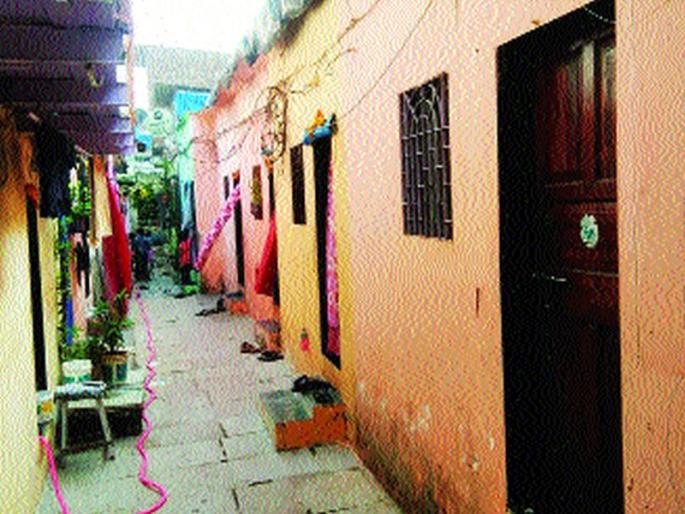 Due to fear of action interaction of houses | कारवाईच्या भीतीने घरांची परस्पर विक्री