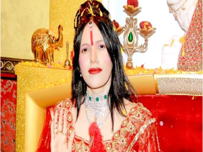Bigg boss 14 radhe maa entry salman khan show video viral | बिग बॉस 14: सलमान खानच्या शोमध्ये 'राधे मां'चे जाणं कन्फर्म, समोर आला पहिला व्हिडीओ Bigg boss 14 radhe maa entry salman khan show video viral | बिग बॉस 14: सलमान खानच्या शोमध्ये 'राधे मां'चे जाणं कन्फर्म, समोर आला पहिला व्हिडीओ