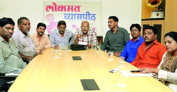 Hawkers are not Problem but Unemployment Solutions | हॉकर्स समस्या नव्हे, बेरोजगारीवरचे समाधान Hawkers are not Problem but Unemployment Solutions | हॉकर्स समस्या नव्हे, बेरोजगारीवरचे समाधान