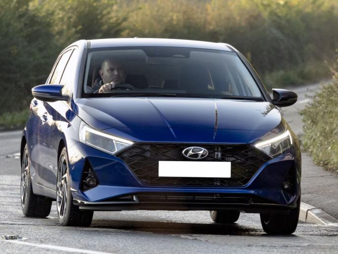 Hyundai IONIQ 5 in India: Hyundai's electric car will come soon in India; two Engines, all four wheels drive | Hyundai IONIQ 5 in India: ह्युंदाईची इलेक्ट्रीक कार येतेय; नवीन पर्याय, चारही चाकांना ताकद मिळणार Hyundai IONIQ 5 in India: Hyundai's electric car will come soon in India; two Engines, all four wheels drive | Hyundai IONIQ 5 in India: ह्युंदाईची इलेक्ट्रीक कार येतेय; नवीन पर्याय, चारही चाकांना ताकद मिळणार