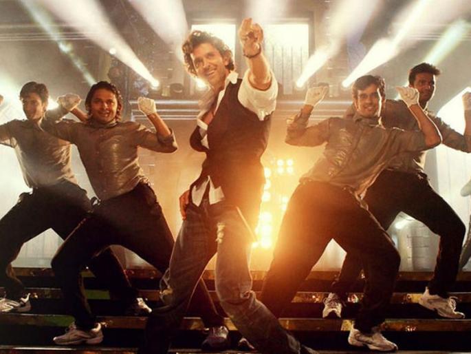 #HappyBirthdayHrithik: Hrithik Roshan's these 'Dance' Steps made us awe | #HappyBirthdayHrithik : ह्रितिकच्या 'या' डान्स स्टेप्सनी लावले चाहत्यांना अक्षरश: वेड #HappyBirthdayHrithik: Hrithik Roshan's these 'Dance' Steps made us awe | #HappyBirthdayHrithik : ह्रितिकच्या 'या' डान्स स्टेप्सनी लावले चाहत्यांना अक्षरश: वेड