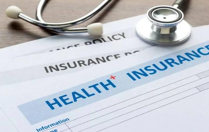 Discipline of health insurance, 'dose' of transparency | आरोग्य विम्याला शिस्त, पारदर्शकतेचा ‘डोस’, योग्य विमा कंपनीची निवड होणार सुकर