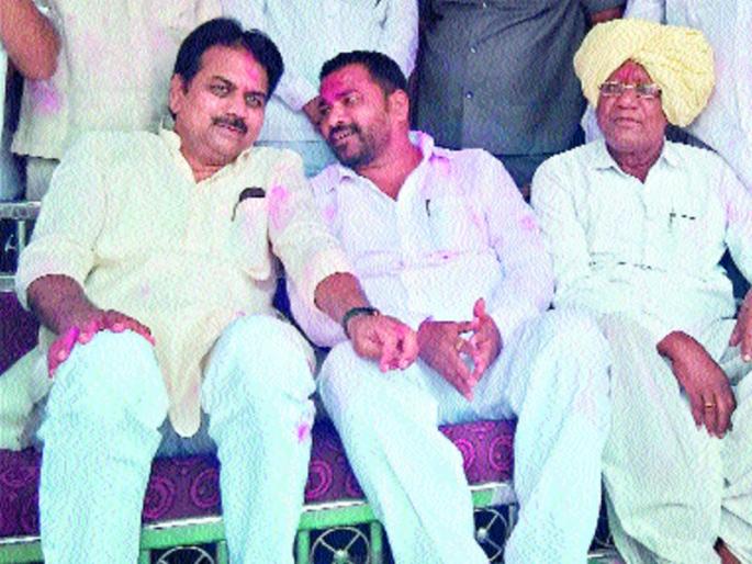 Harshvardhan Patil on NCP's platform | राष्ट्रवादीच्या व्यासपीठावर हर्षवर्धन पाटील Harshvardhan Patil on NCP's platform | राष्ट्रवादीच्या व्यासपीठावर हर्षवर्धन पाटील