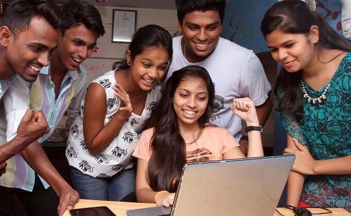 Maharashtra HSC Results 2021:This year too Konkan highest in the12th results ; 100 percent result of 6 thousand 542 schools in the state | Maharashtra HSC Results 2021: यंदाच्या वर्षीही कोकणचाच बोलबाला; राज्यातील ६ हजार ५४२ विद्यालयांचा १०० टक्के निकाल