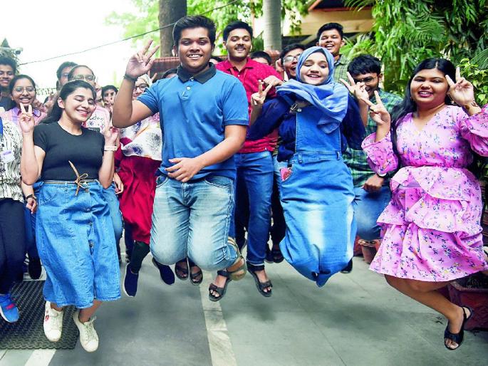 HSC Result 2022: nagpur division ranks second in maharashtra with 96.5 percentage | HSC Result 2022 : नागपूर विभागाची झेप, राज्यात दुसऱ्या स्थानी; ९६.५२ टक्के निकाल HSC Result 2022: nagpur division ranks second in maharashtra with 96.5 percentage | HSC Result 2022 : नागपूर विभागाची झेप, राज्यात दुसऱ्या स्थानी; ९६.५२ टक्के निकाल