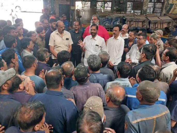 ST workshop nailed, employees' lives hanging; The government will be forced to take action against the officials says Sanjay Kelkar | एसटी कार्यशाळा खिळखिळी, कर्मचाऱ्यांचा जीव टांगणीला; अधिकाऱ्यांवर कारवाई करण्यास सरकारला भाग पडणार - संजय केळकर ST workshop nailed, employees' lives hanging; The government will be forced to take action against the officials says Sanjay Kelkar | एसटी कार्यशाळा खिळखिळी, कर्मचाऱ्यांचा जीव टांगणीला; अधिकाऱ्यांवर कारवाई करण्यास सरकारला भाग पडणार - संजय केळकर