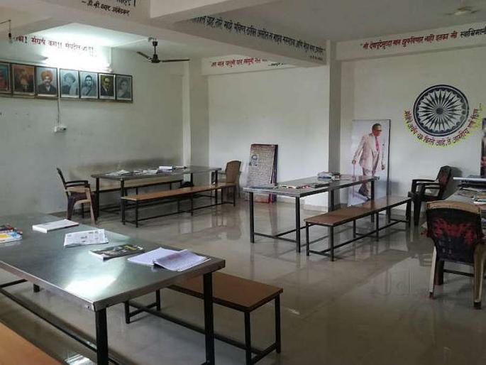  Student starvation in backward class housing | मागासवर्गीय वसतिगृहातील विद्यार्थी उपाशी