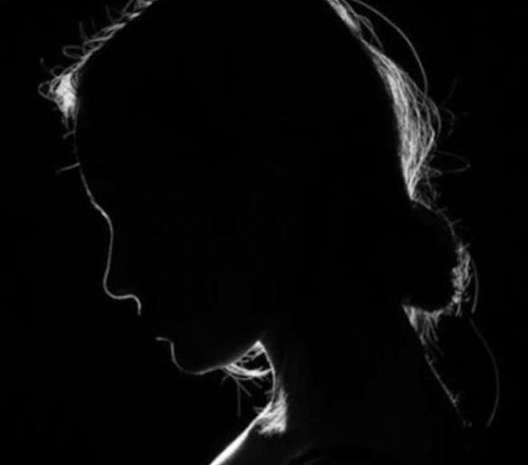 Sale of destitute woman in Madhya Pradesh: Four arrested, including buyer | निराधार महिलेची मध्य प्रदेशात विक्री : खरेदीदारासह चौघांना अटक Sale of destitute woman in Madhya Pradesh: Four arrested, including buyer | निराधार महिलेची मध्य प्रदेशात विक्री : खरेदीदारासह चौघांना अटक