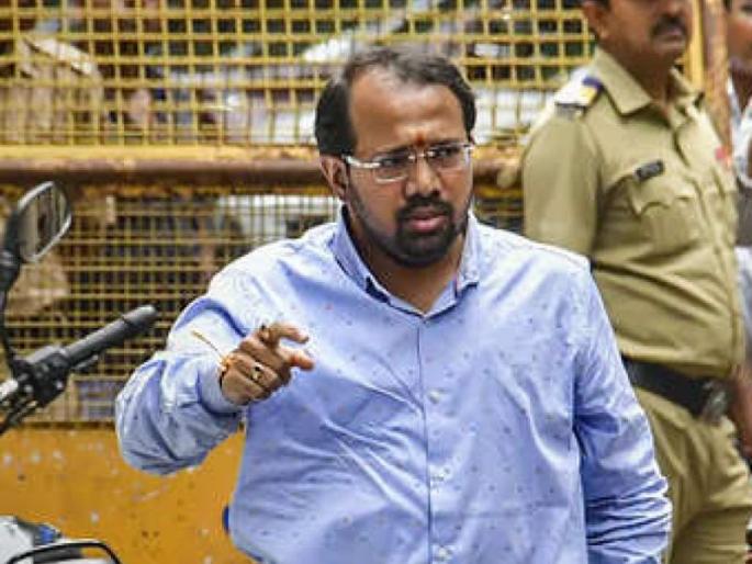 Suraj Chavan remanded to 14 days judicial custody | सूरज चव्हाण यांना १४ दिवसांची न्यायालयीन कोठडी Suraj Chavan remanded to 14 days judicial custody | सूरज चव्हाण यांना १४ दिवसांची न्यायालयीन कोठडी