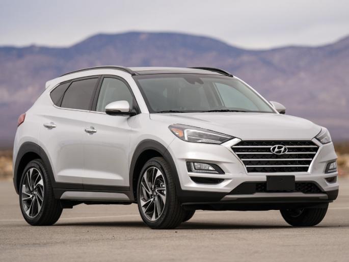 Hyundai Tucson SUV Discontinued Hyundai removes car with 5-star safety rating and 75,000 discount from website! Will sales also stop? | ५ स्टार सेफ्टी रेटिंग अन् तब्बल ७५००० डिस्काउंट असणारी कार ह्युंदाईने वेबसाईटवरूनच काढून टाकली! विक्रीही बंद होणार?