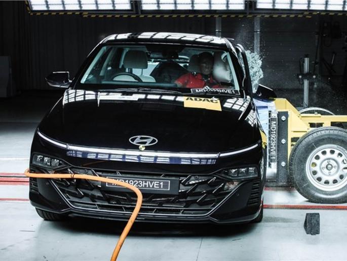 Hyundai Verna 2023 scores 5-star Global NCAP safety rating, Last indian car was tested, now Bharat Ncap will test | टाटा, महिंद्रानंतर आता ह्युंदाईलाही जमले, मारुती अजून कोसो दूरच! Verna ला फाईव्ह स्टार रेटिंग Hyundai Verna 2023 scores 5-star Global NCAP safety rating, Last indian car was tested, now Bharat Ncap will test | टाटा, महिंद्रानंतर आता ह्युंदाईलाही जमले, मारुती अजून कोसो दूरच! Verna ला फाईव्ह स्टार रेटिंग