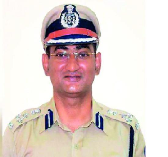 Mumbai's Anti-Terrorism Squad Suhas Warke New IG of Kolhapur | मुंबईचे दहशतवाद-विरोधी पथकाचे सुहास वारके कोल्हापूरचे नवे आयजी