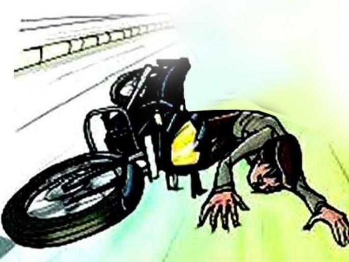 Two-wheeler killed in Pune-Solapur National Highway | पुणे - सोलापूर राष्ट्रीय महामार्गावर कारच्या धडकेने दुचाकीस्वाराचा मृत्यू Two-wheeler killed in Pune-Solapur National Highway | पुणे - सोलापूर राष्ट्रीय महामार्गावर कारच्या धडकेने दुचाकीस्वाराचा मृत्यू