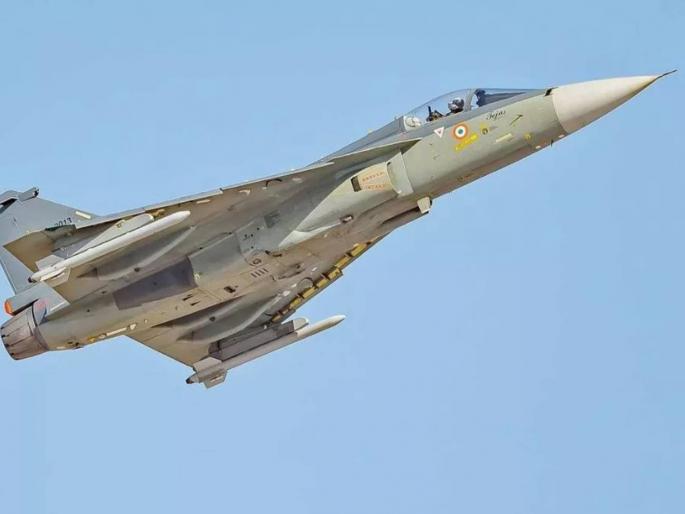 Pakistan's situation will worsen! Indian Air Force will get 97 Tejas aircraft | पाकिस्तानची स्थिती बिकट होणार! भारतीय हवाई दलाला मिळणार ९७ तेजस विमाने