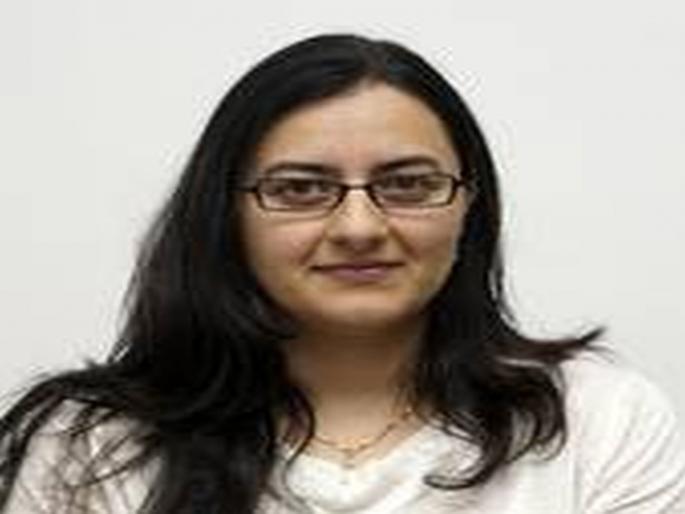 Journalists should research: Pooja Mehra | पत्रकारांनी संशोधन करावे : पूजा मेहरा Journalists should research: Pooja Mehra | पत्रकारांनी संशोधन करावे : पूजा मेहरा