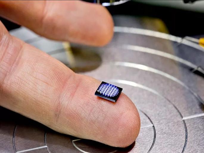 IBM's smallest computer | आयबीएमचा सर्वात लहान संगणक IBM's smallest computer | आयबीएमचा सर्वात लहान संगणक