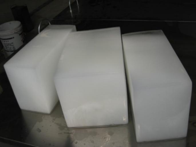 FDA gets ' cool ' about inspection of snow | ऐन मोसमात बर्फ तपासणीबाबत एफडीए पडली ‘गार’ 