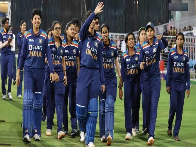 For the first time, an Indian woman will play a day-night Test | भारतीय महिला पहिल्यांदाच खेळणार दिवस-रात्र कसोटी 