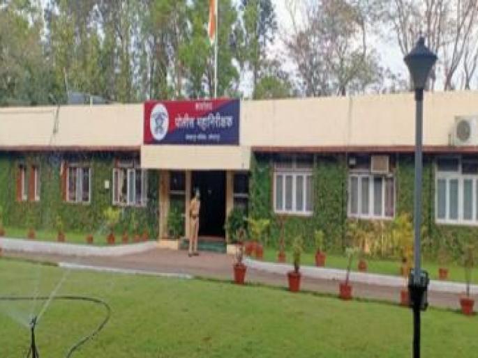 The move to shift the IG office from Kolhapur to Pune, Letter from Inspector General to Divisional Commissioner | कोल्हापुरातील आयजी ऑफिस पुण्याला हलविण्याचा पुन्हा घाट, महानिरीक्षकांचे विभागीय आयुक्तांना पत्र The move to shift the IG office from Kolhapur to Pune, Letter from Inspector General to Divisional Commissioner | कोल्हापुरातील आयजी ऑफिस पुण्याला हलविण्याचा पुन्हा घाट, महानिरीक्षकांचे विभागीय आयुक्तांना पत्र