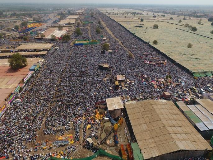The mind of the millions won by the organizers of Ijtema in Auranagabad | इज्तेमाच्या संयोजकांनी जिंकले अथांग जनसागराचे मन The mind of the millions won by the organizers of Ijtema in Auranagabad | इज्तेमाच्या संयोजकांनी जिंकले अथांग जनसागराचे मन