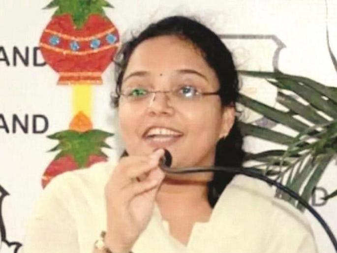 ijya tiwari did not have money even for food did not accept defeat even after fathers death | संघर्षावर मात! खाण्यासाठी पैसे नव्हते, वडिलांच्या मृत्यूनंतर मानली नाही हार; झाली मोठी अधिकारी ijya tiwari did not have money even for food did not accept defeat even after fathers death | संघर्षावर मात! खाण्यासाठी पैसे नव्हते, वडिलांच्या मृत्यूनंतर मानली नाही हार; झाली मोठी अधिकारी