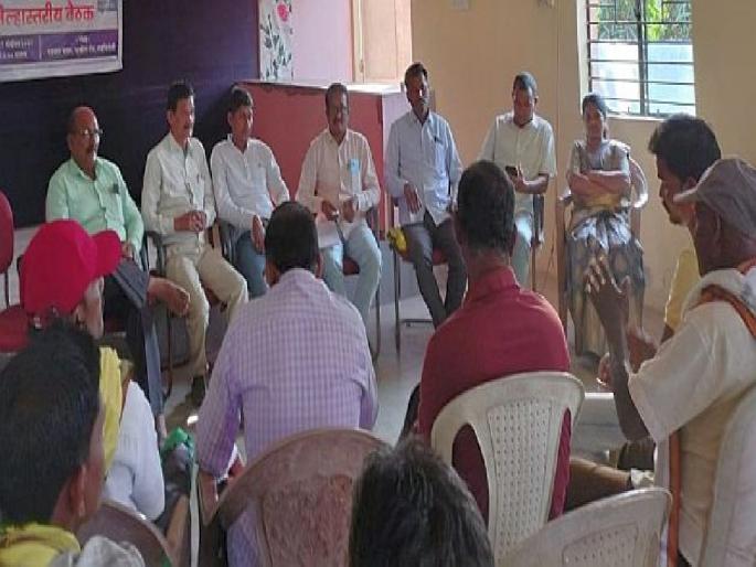 Split in Todgatta movement due to political selfishness, allegations in the meeting | राजकीय स्वार्थापोटीच तोडगट्टा आंदोलनात फूट; बैठकीत आरोप